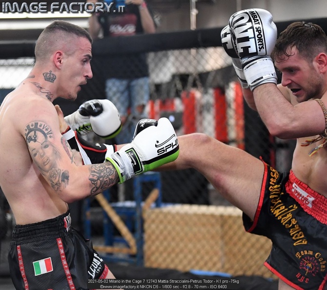 2021-05-02 Milano in the Cage 7 12743 Mattia Straccialini-Petrus Todor - K1 pro -75kg.jpg